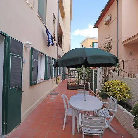 Volta 01- Bilocale Nel Centro Storico Di La Maddalena La Maddalena (Sassari)